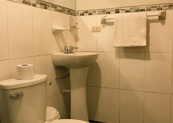 Hotel Nafis Casona Apu Linli