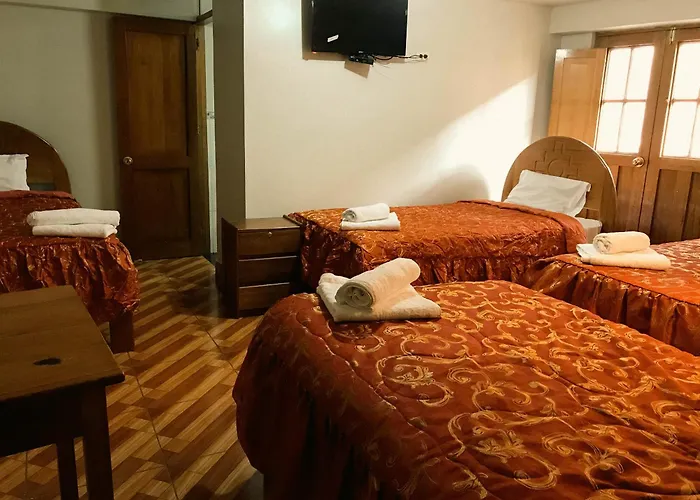 Hotel Nafis Casona Apu Linli 2*